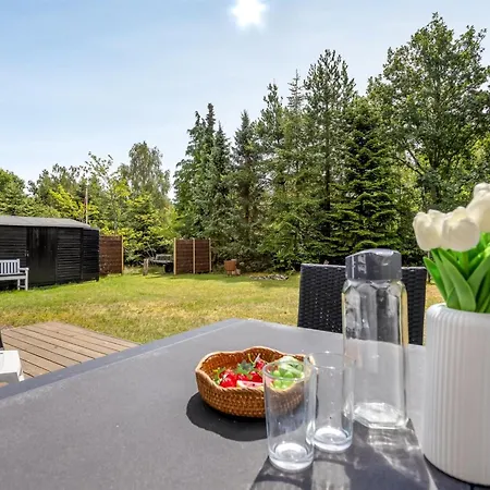 Fjola - 200m From The Sea By Interhome Bøtø By